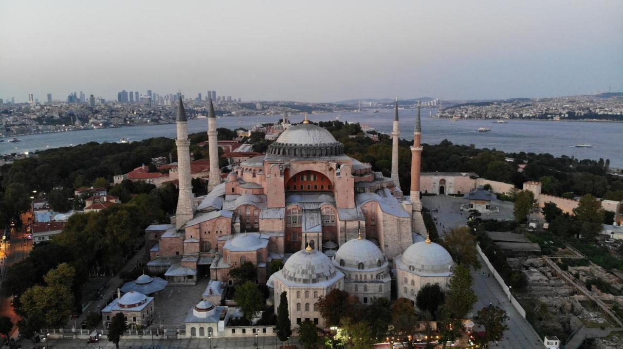 Star Holiday Hotel Istanbul Ngoại thất bức ảnh